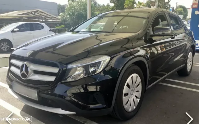 Mercedes-Benz GLA 180 d