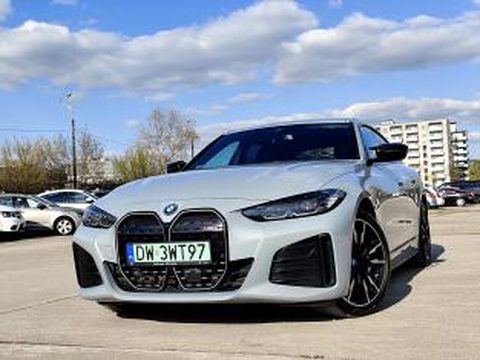 BMW i4 2023