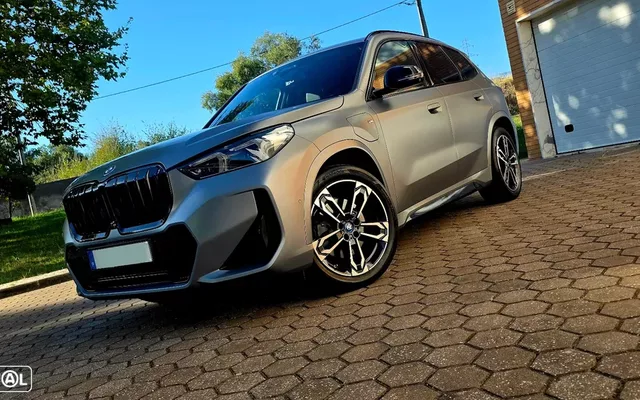 BMW X1 xDrive30e Pack Desportivo M