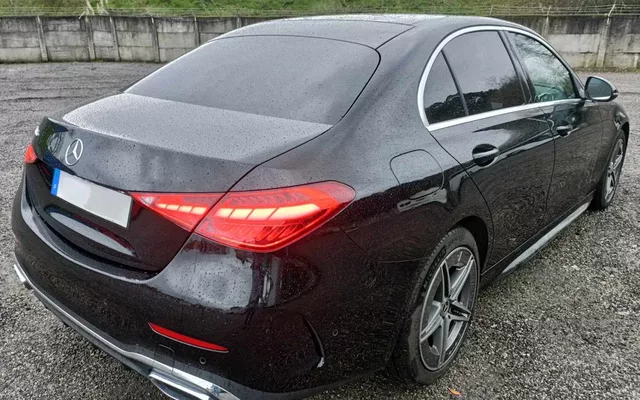 Mercedes-Benz C 300 e T 9G-TRONIC AMG Line