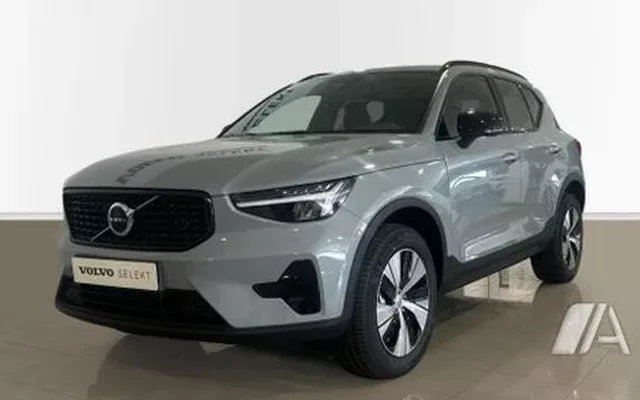 VOLVO XC40 XC40 B3 Plus Aut.