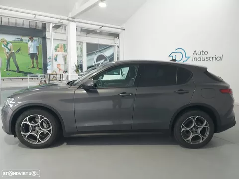 Alfa Romeo Stelvio 2.2 D Sprint AT8