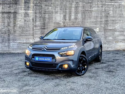 Citroën C4 Cactus 1.2 PureTech Shine EAT6