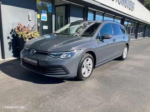 VW Golf Variant 2.0 TDi Life DSG