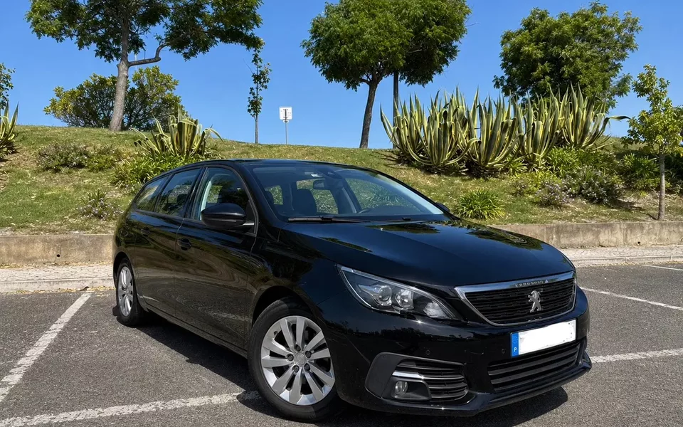 Peugeot 308 SW PureTech 130 GPF EAT8 Stop & Start Allure Pack