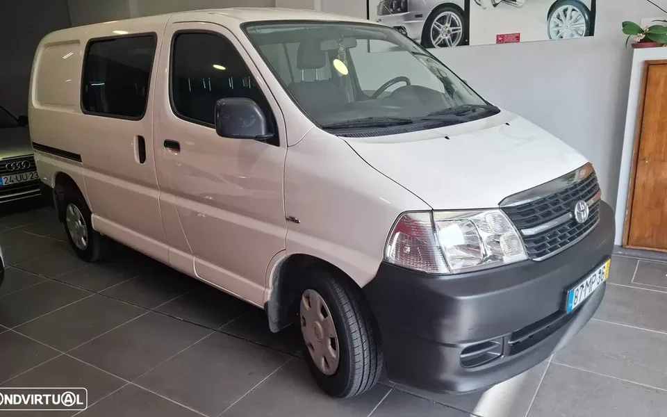 Toyota HiAce 2.5 D-4D Service 2.8T AC