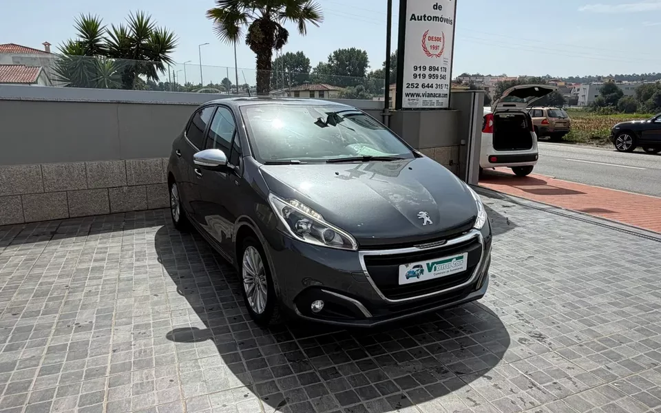 Peugeot 208 1.2 PureTech Style