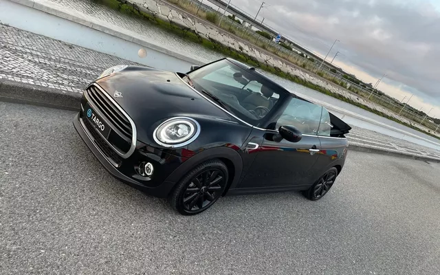 MINI Cabrio Cooper Auto.