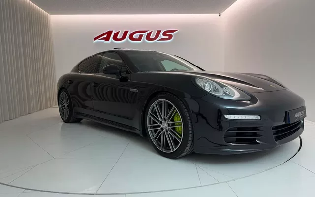 Porsche Panamera S e-Hybrid