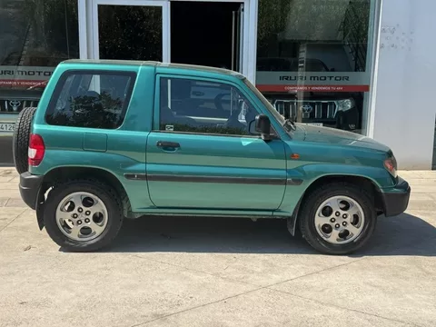 MITSUBISHI Montero Montero iO 1.8 GDI Base