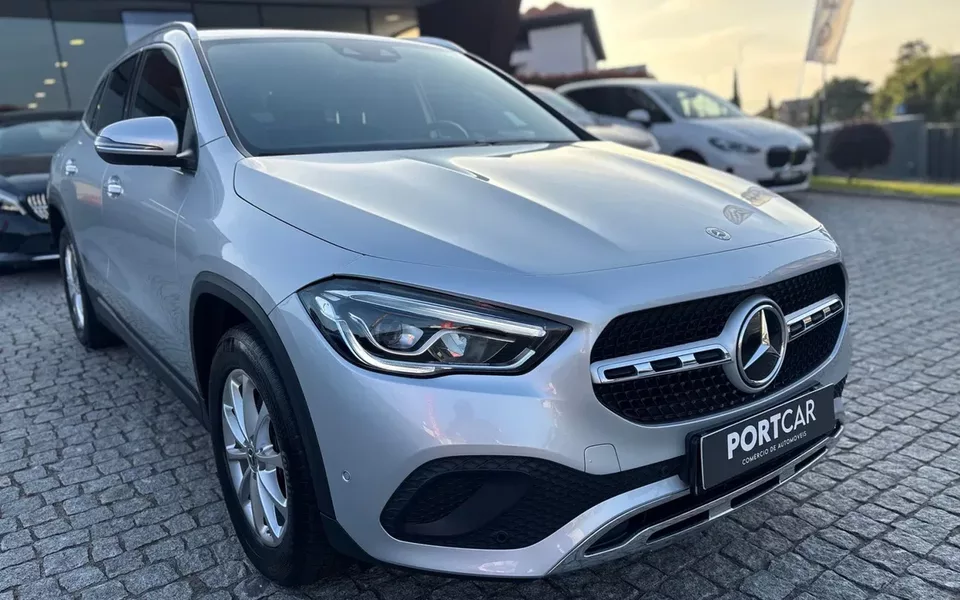 Mercedes-Benz GLA 250 e Progressive