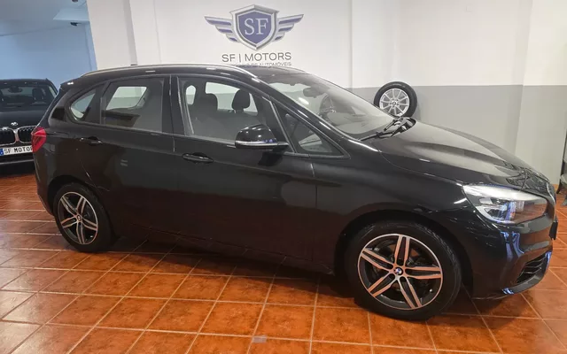 BMW 218 Active Tourer d Aut. Sport Line