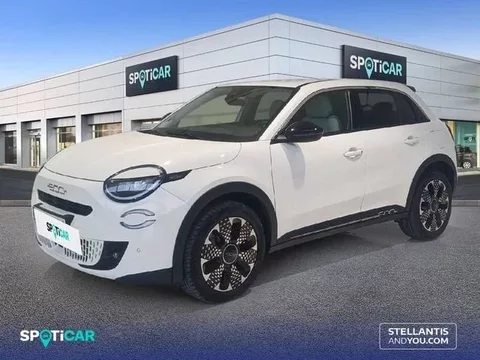 FIAT 600 MHEV 1.2 74kW (100CV) DDCT La prima