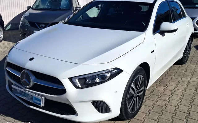 Mercedes-Benz A 250 e Progressive