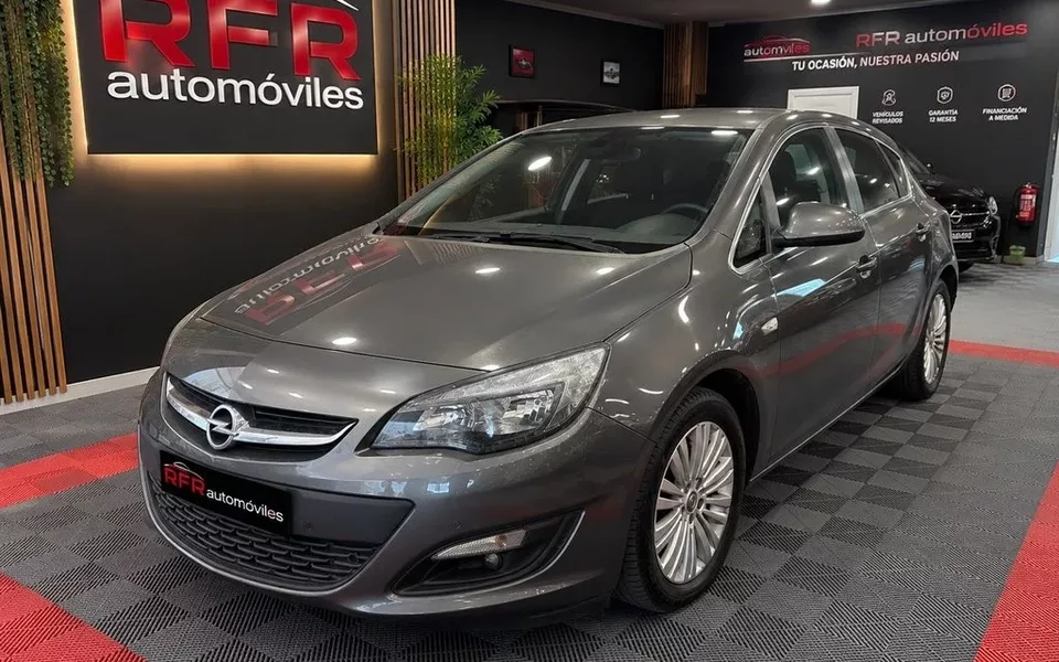 OPEL Astra Astra 1.6CDTi S/S Selective 110