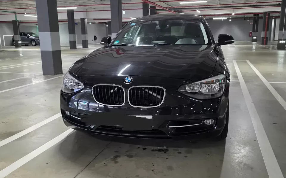 BMW 120