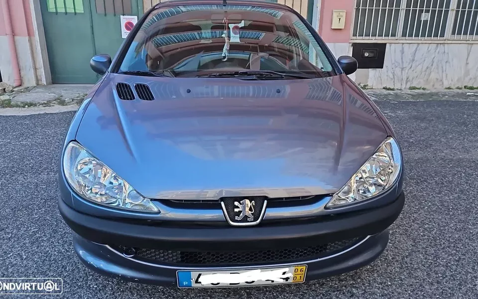 Peugeot 206
