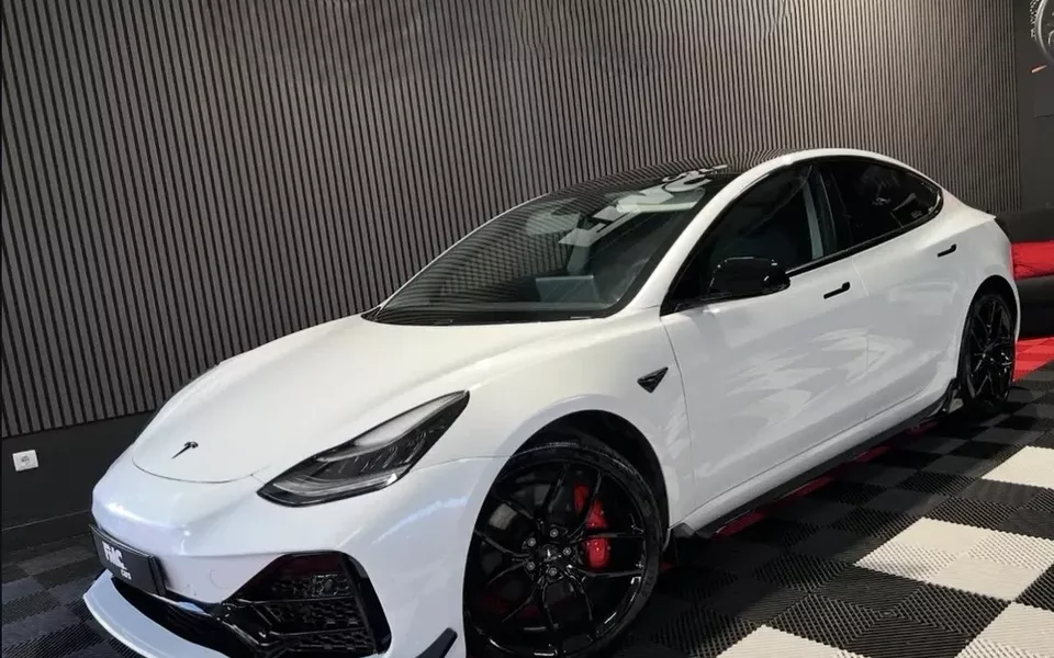 Tesla Model 3 Performance Dual Motor AWD