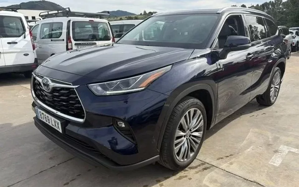 TOYOTA Highlander 2.5 Advance P. Met. Techo Panorámico