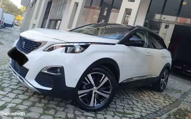 Peugeot 3008 PureTech 130 Stop & Start GPF EAT8 Allure
