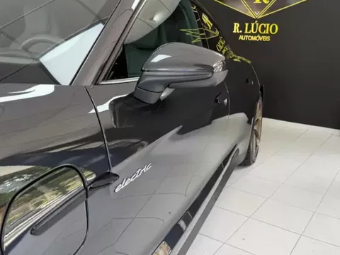 Porsche Taycan 2023 other_Outro