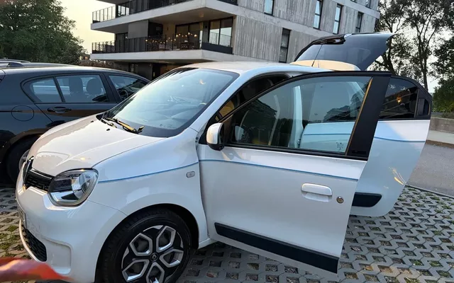 Renault Twingo Z.E. 22 Zen