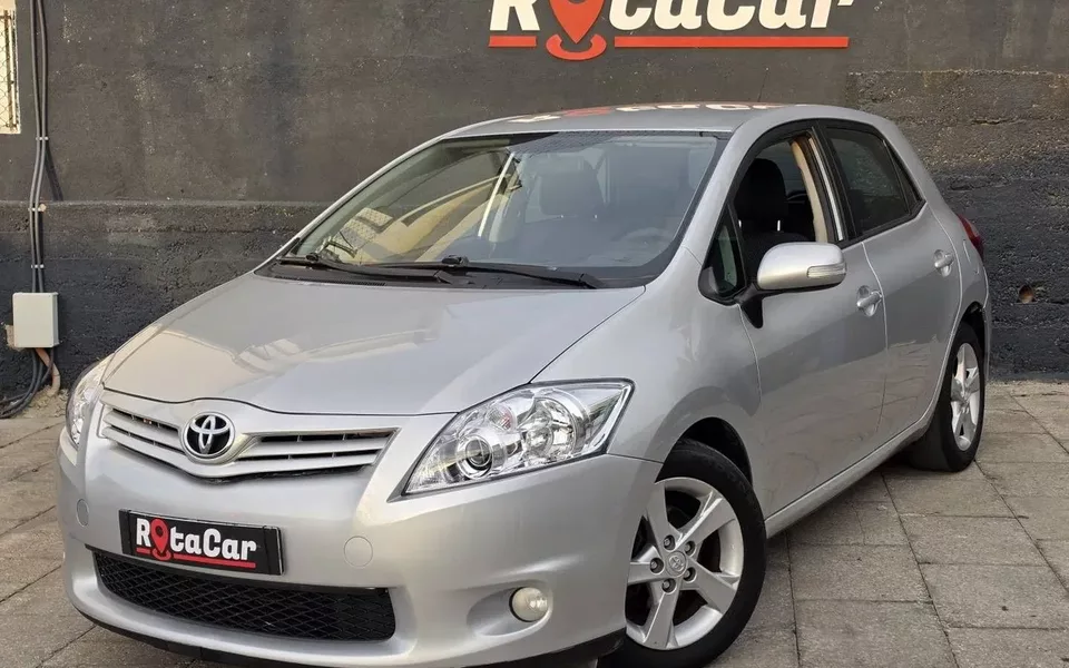 Toyota Auris 1.4 D-4D Comfort MM+Navi