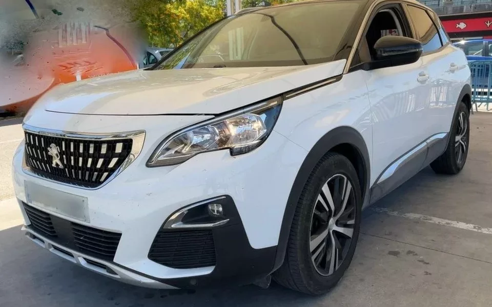 PEUGEOT 3008 1.2 PURETECH 96KW (130CV) ALLURE EAT6