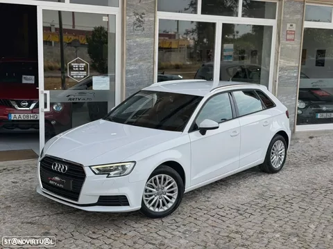 Audi A3 Sportback 1.6 TDI Design S tronic