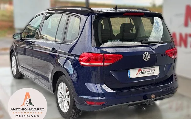 VOLKSWAGEN Touran Touran 1.6TDI Business and Navi Edition 85kW