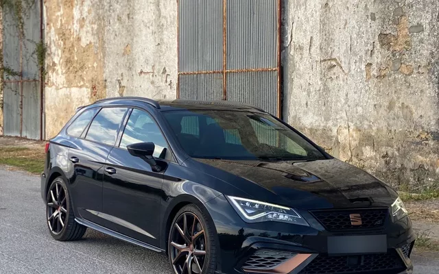 SEAT Leon ST 2.0 TSI 4Drive OPF DSG Cupra R
