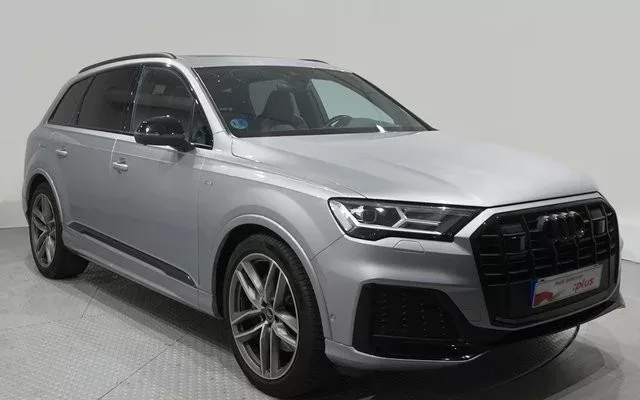 AUDI Q7 Q7 50 TDI S line quattro