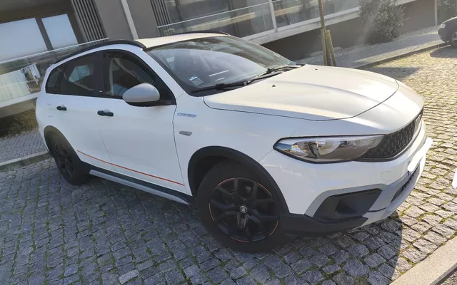 Fiat Tipo Station Wagon Cross 1.0 GSE T3 Cross