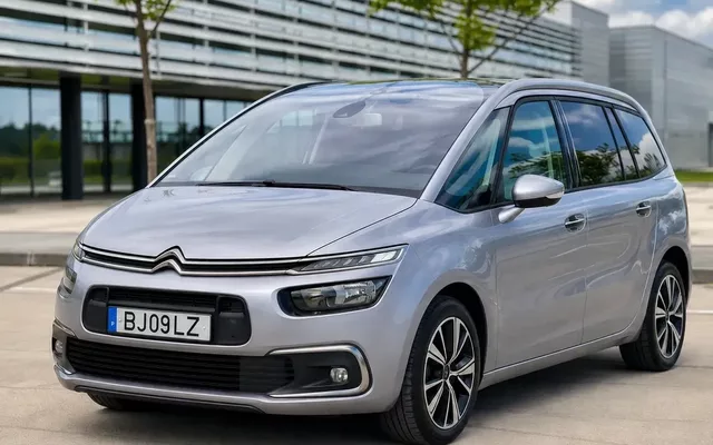 Citroën Grand C4 Spacetourer BlueHDi 130 Stop&Start BUSINESS CLASS