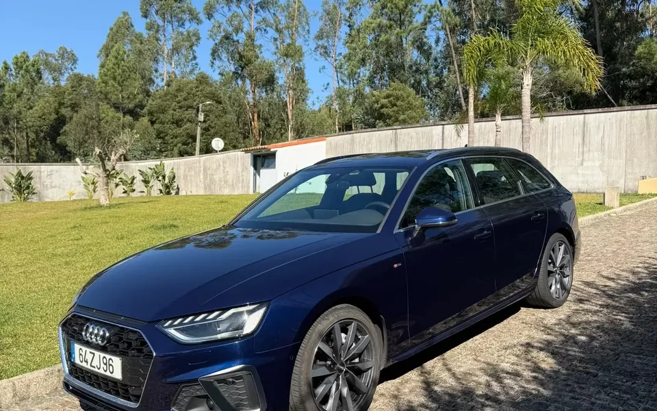Audi A4 Avant 40 TDI quattro S line S tronic
