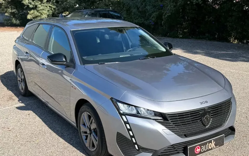 Peugeot 308 1.5 BlueHDi Style EAT8