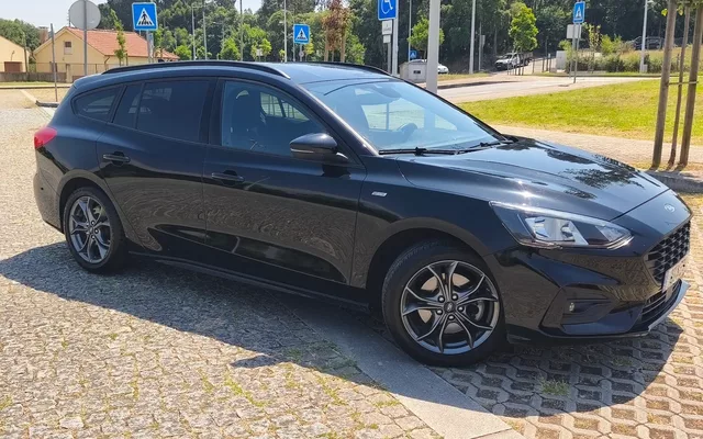 Ford Focus SW 1.5 TDCi EcoBlue ST-Line