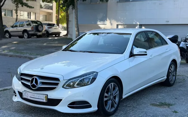 Mercedes-Benz E 300 Bluetec Hybrid Avantgarde