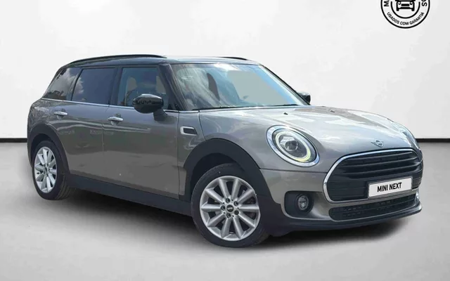 MINI - Mini Clubman - Mini Cooper D Auto