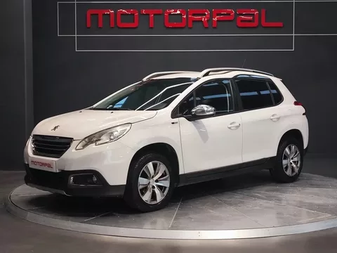 PEUGEOT 2008 2008 1.6 BlueHDI Style 100