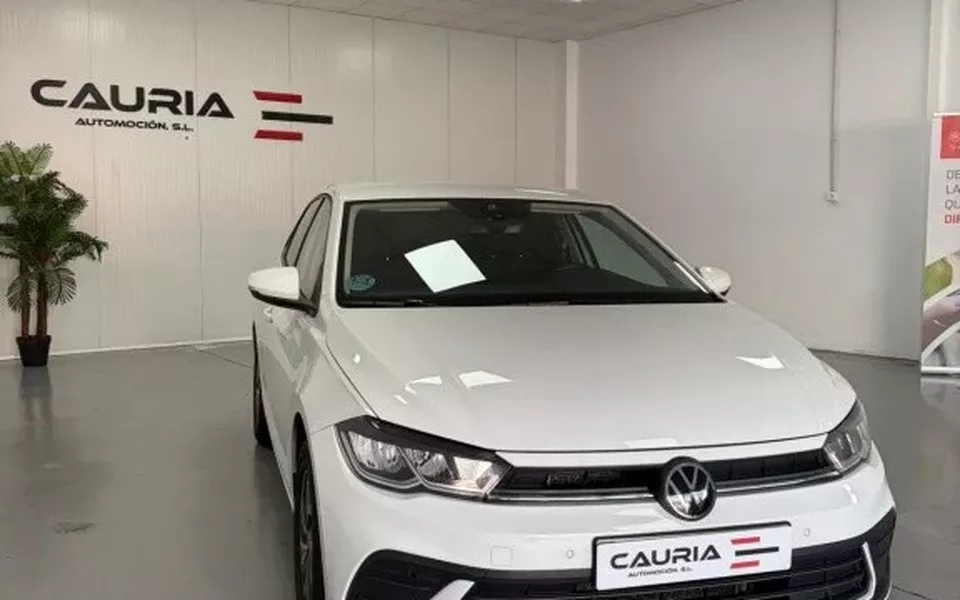 VOLKSWAGEN Polo VOLKSWAGEN Polo Pequeño Manual de 5 Puertas