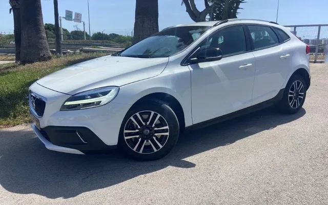 Volvo V40 Cross Country 1.5 T3 Plus Geartronic