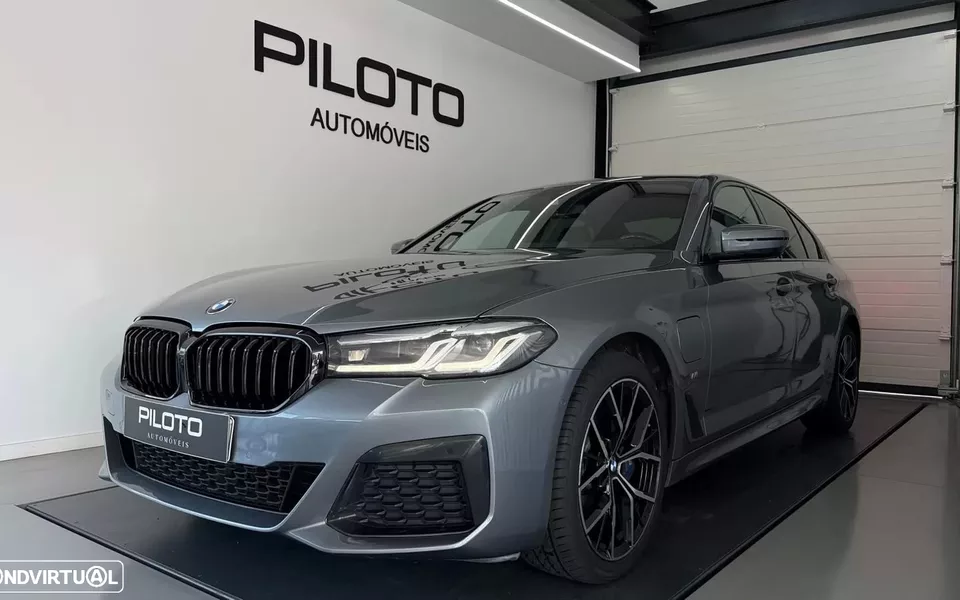 BMW 530 e Pack Desportivo M