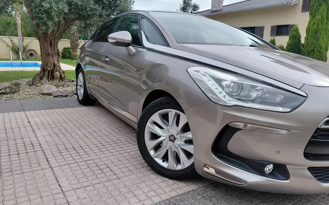 Citroën DS5