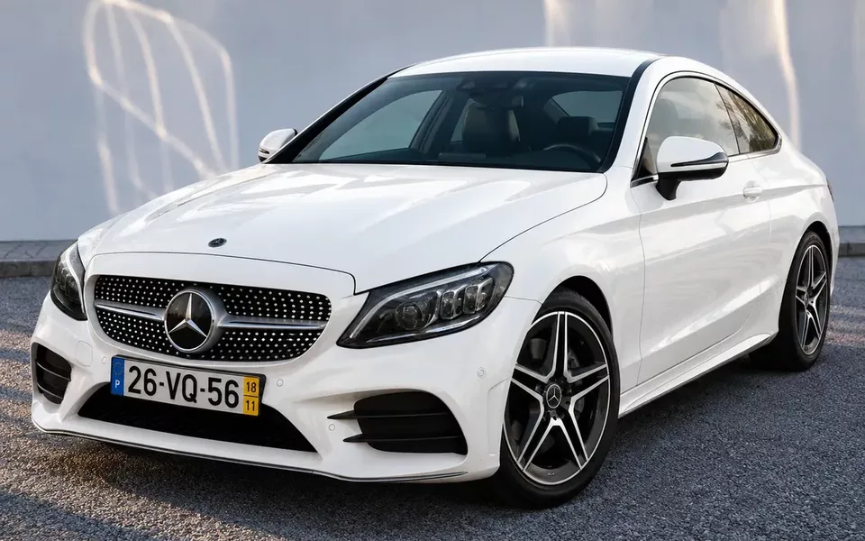 Mercedes-Benz C 220 d 9G-TRONIC AMG Line