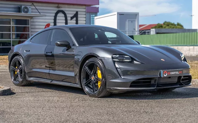 Porsche Taycan Turbo S