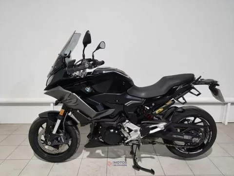 BMW F900 XR