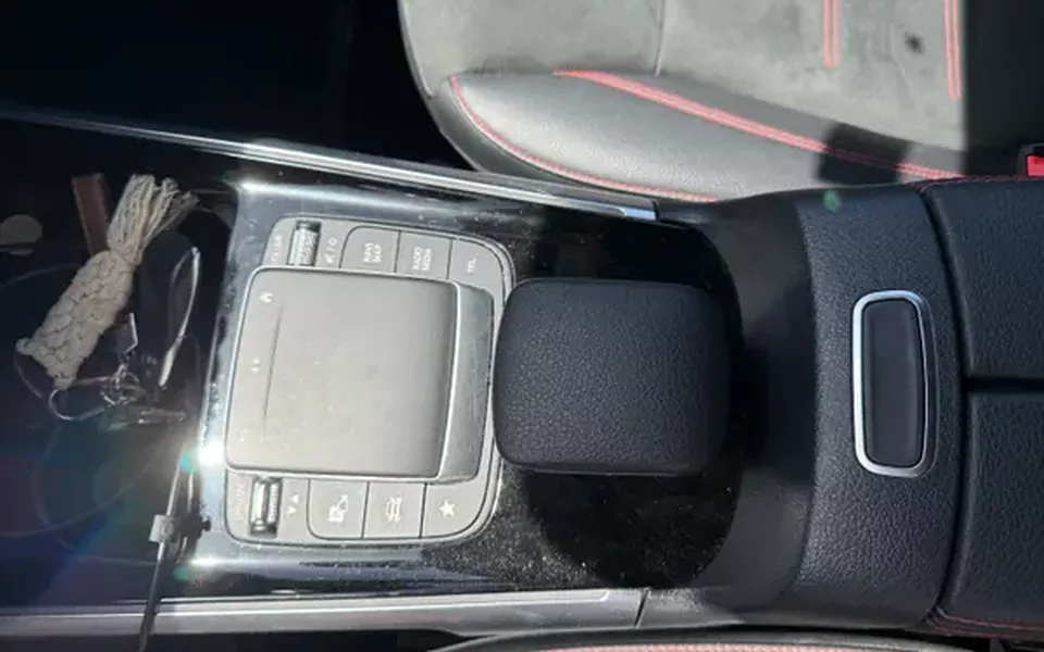Mercedes-Benz EQB 2022 300 4Matic AMG Line