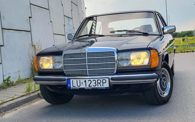 Mercedes-Benz W123
