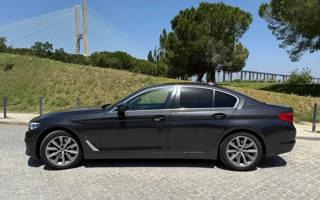 BMW 530